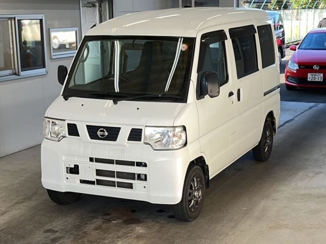 3284 Nissan Clipper van U71V 2013 г. (KCAA Minami Kyushu)